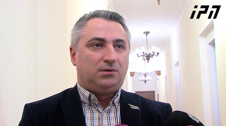 Dimitri Gvritishvili on the question regarding the ban on bringing mobile phones into courtrooms: The regulation is such that it applies to everyone