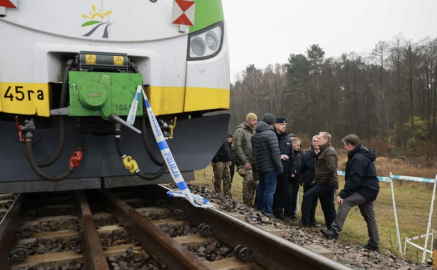 პოლონეთში, რკინიგზაზე მომხდარ დივერსიასთან დაკავშირებით, რამდენიმე ადამიანი დააკავეს