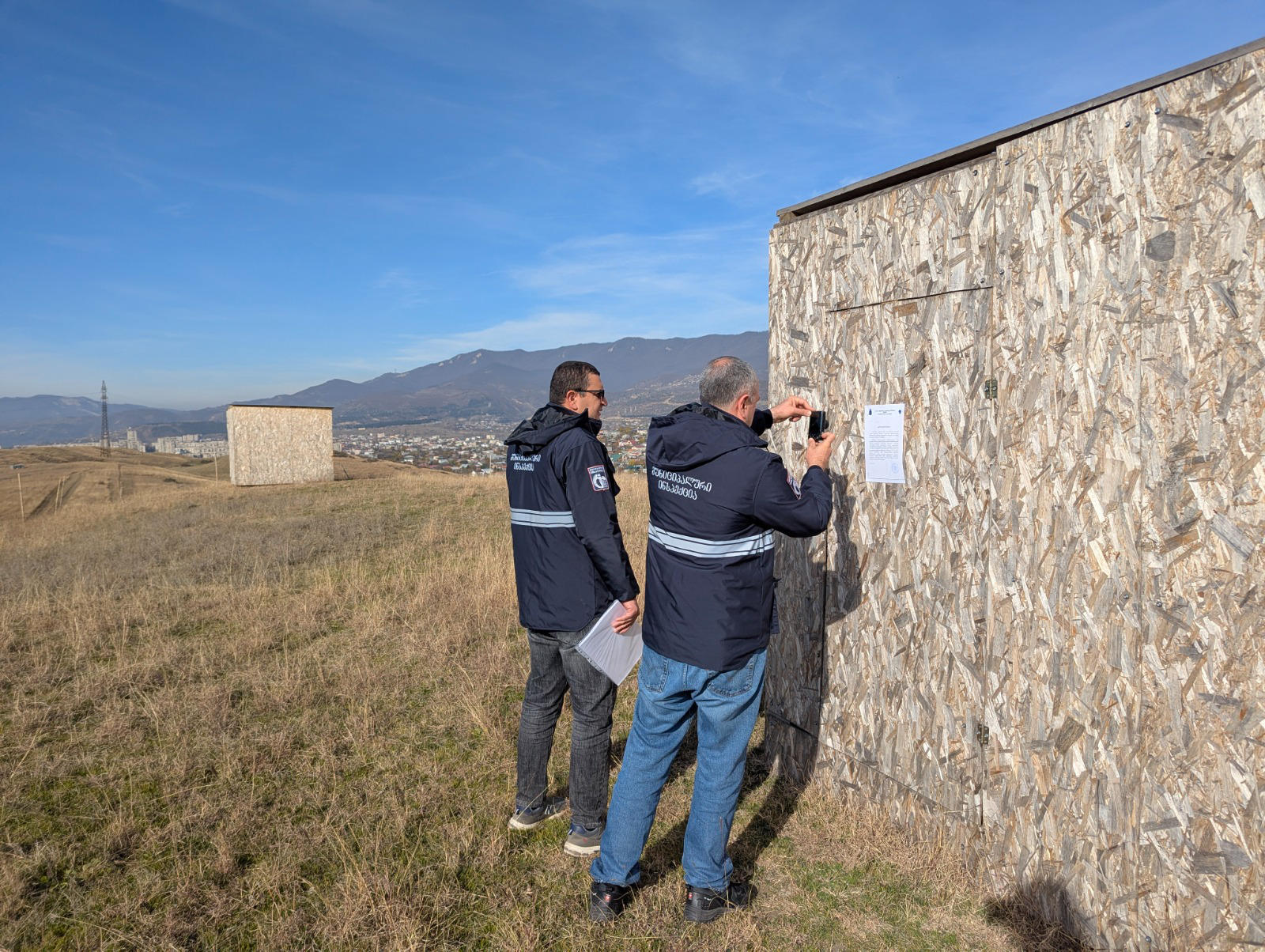 თბილისის მუნიციპალურმა ინსპექციამ გლდანის რაიონში, 10 ჰექტარზე მეტი ტერიტორიის მიტაცების ფაქტი გამოავლინა და სამართალდამრღვევები გააფრთხილა