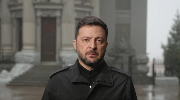ვოლოდიმირ ზელენსკი - ახლა უკრაინა შეიძლება ძალიან რთული არჩევანის წინაშე დადგეს - ან ღირსების დაკარგვა, ან საკვანძო პარტნიორის დაკარგვის რისკი