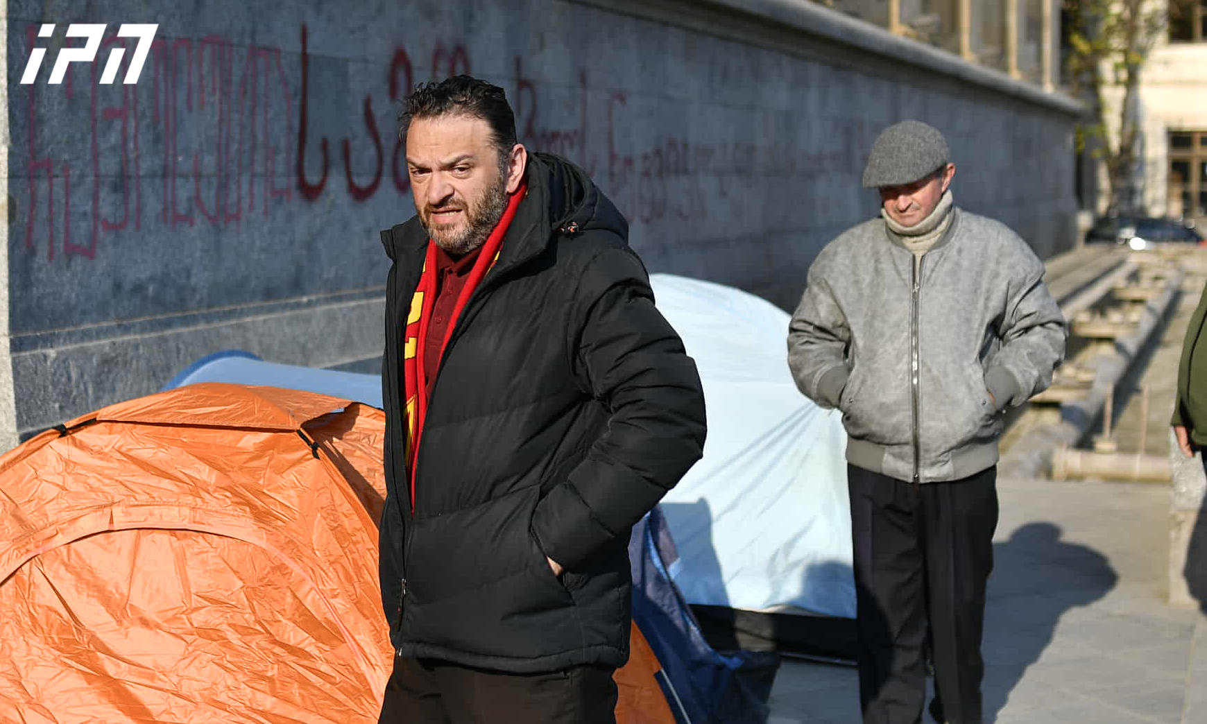 9 people, including Gedevan Popkhadze, continue their hunger strike near Parliament - a medical aid tent will be opened at the site today, and doctor Vazha Gaprindashvili will visit hunger strikers
