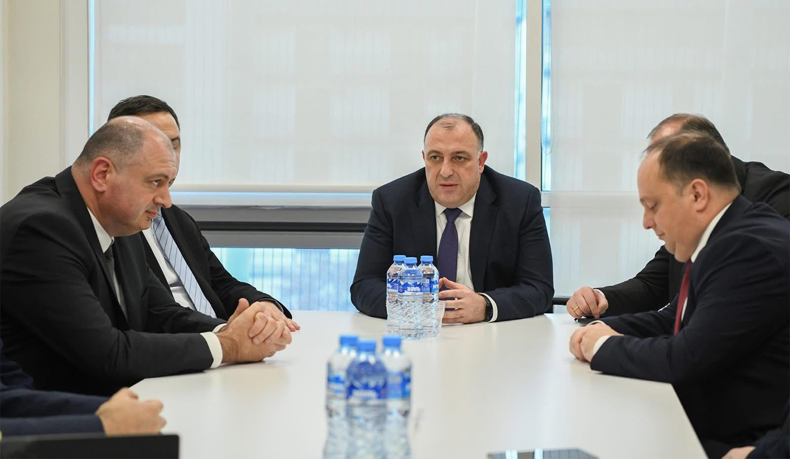 საქართველოს გენერალური პროკურორი გიორგი გვარაკიძე სამცხე-ჯავახეთის საოლქო პროკურატურის და ახალქალაქი-ნინოწმინდის რაიონული პროკურატურის თანამშრომლებს შეხვდა