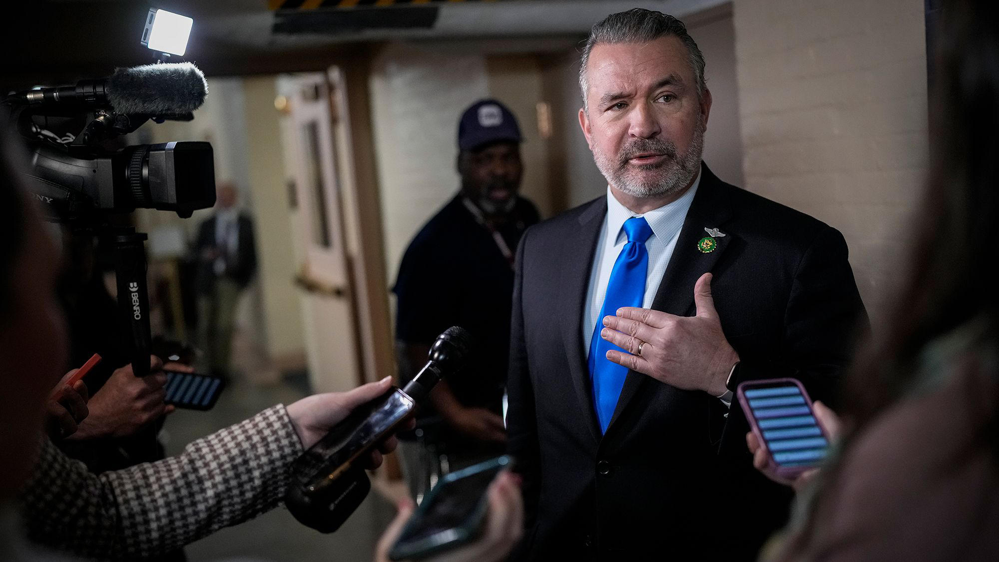 კონგრესმენი დონ ბეიკონი - სტივ უიტკოფი სრულად უჭერს მხარს რუსებს - ის თანამდებობიდან უნდა გაათავისუფლონ