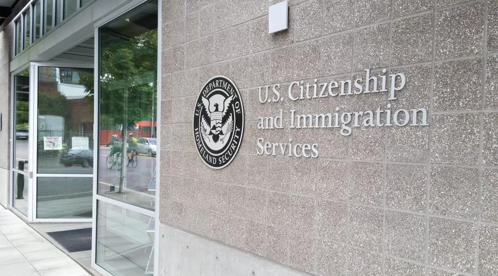 აშშ-მა თეთრ სახლთან მომხდარი სროლის შემდეგ ავღანელების საიმიგრაციო მოთხოვნების დამუშავება შეწყვიტა