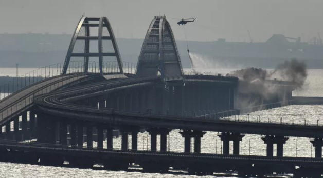 რუსეთის სასამართლომ ყირიმის ხიდის აფეთქების საქმეზე რვა პირს სამუდამო პატიმრობა მიუსაჯა