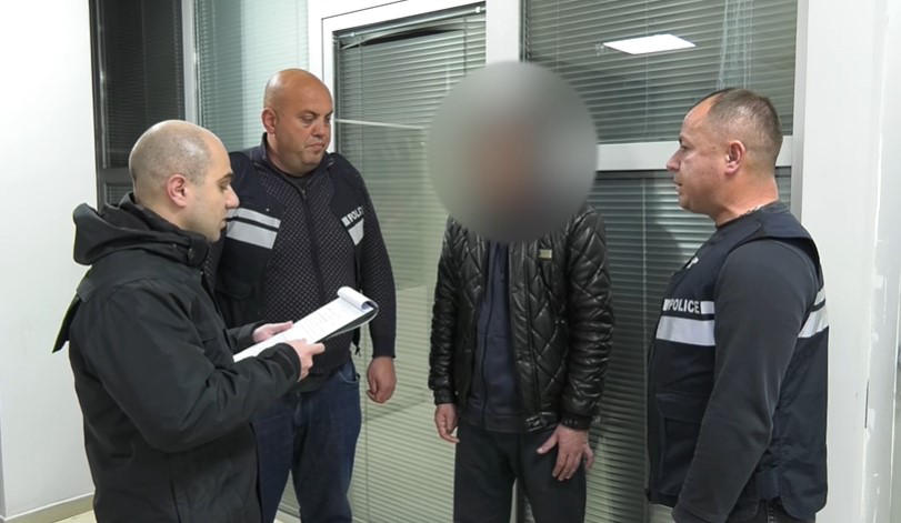 პოლიციამ თბილისში მომხდარი დაჭრის ფაქტზე ერთი პირი დააკავა