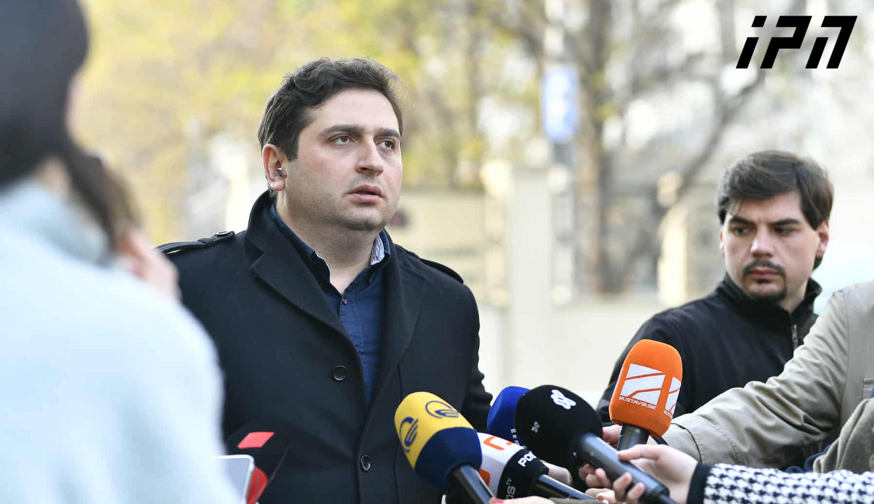 ადვოკატი - ყველაფერს გავაკეთებთ, რომ იმ პირების პასუხისმგებლობის საკითხი დადგეს, რომლებმაც დაკავებულ ალეკო ელისაშვილზე იძალადეს - მისთვის მთავარი ადამიანის სიცოცხლე რომ არ ყოფილიყო, სამივე მანდატურს გაანეიტრალებდა და შენობას გადაწვავდა