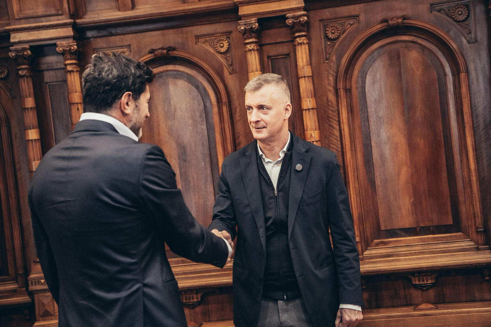 კახა კალაძე უნგრეთის მმართველი პარტიის პრეზიდენტს შეხვდა