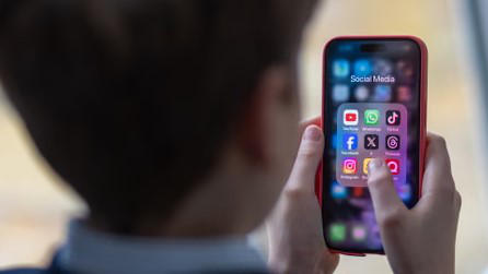 Министерство образования планирует запретить использование мобильных телефонов в школьном процессе