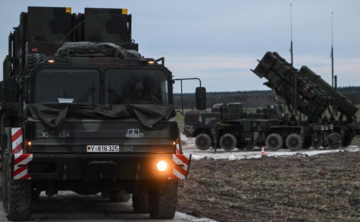 ნიდერლანდებმა პოლონეთში უკრაინისთვის მნიშვნელოვანი დახმარების ცენტრის დასაცავად Patriot-ები და NASAMS-ები განალაგა