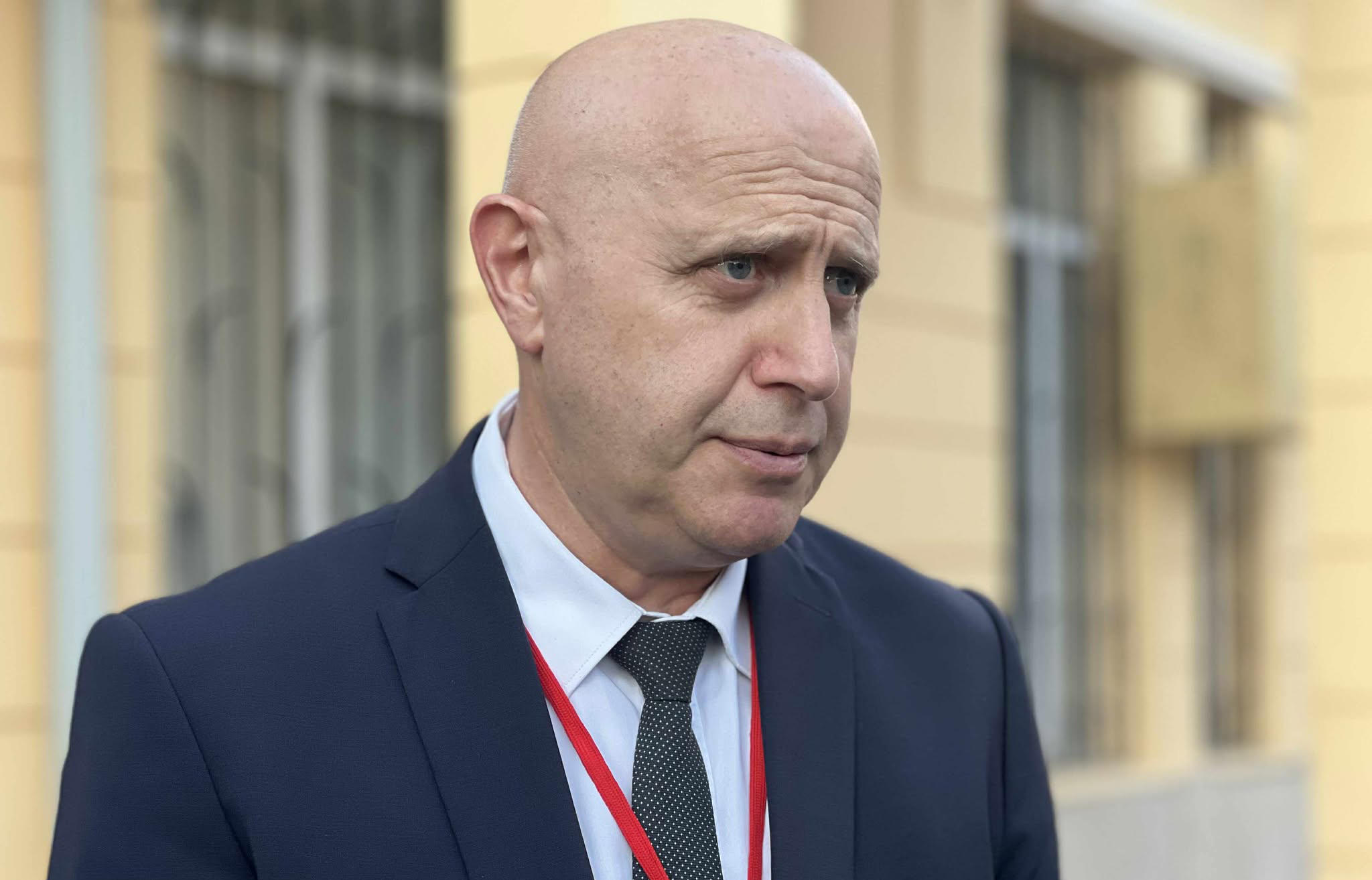 პროკურორი ლუკა კურტანიძის საქმეზე - ყველა წარდგენილ ბრალდებაში დამნაშავედ ცნობას და შესაბამისი სასჯელის განსაზღვრას მოვითხოვთ - საპროცესო შეთანხმების თაობაზე განხილვა საერთოდ არ მიმდინარეობს