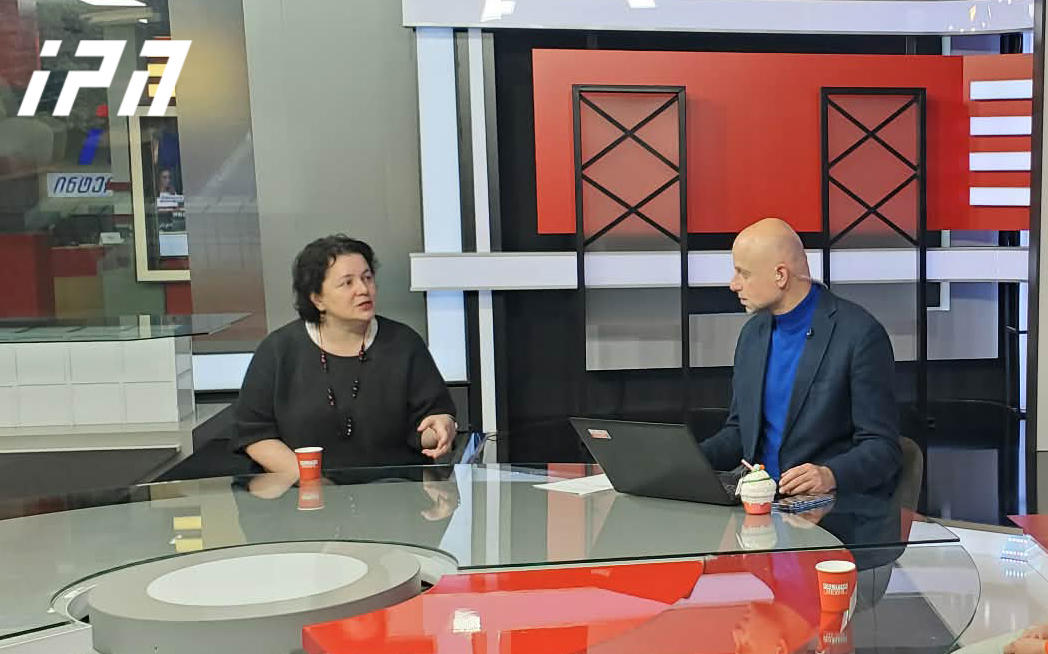 განათლების ექსპერტი - უფასო განათლება - ეს არის მანიპულაციის შესანიშნავი მაგალითი - მათი ამოცანაა, რაც შეიძლება მალე მიაწოდონ ბიზნესს იაფი, დაბალკვალიფიციური მუშახელი - ამ რეფორმის შედეგად ინტელექტუალურად გავღარიბდებით