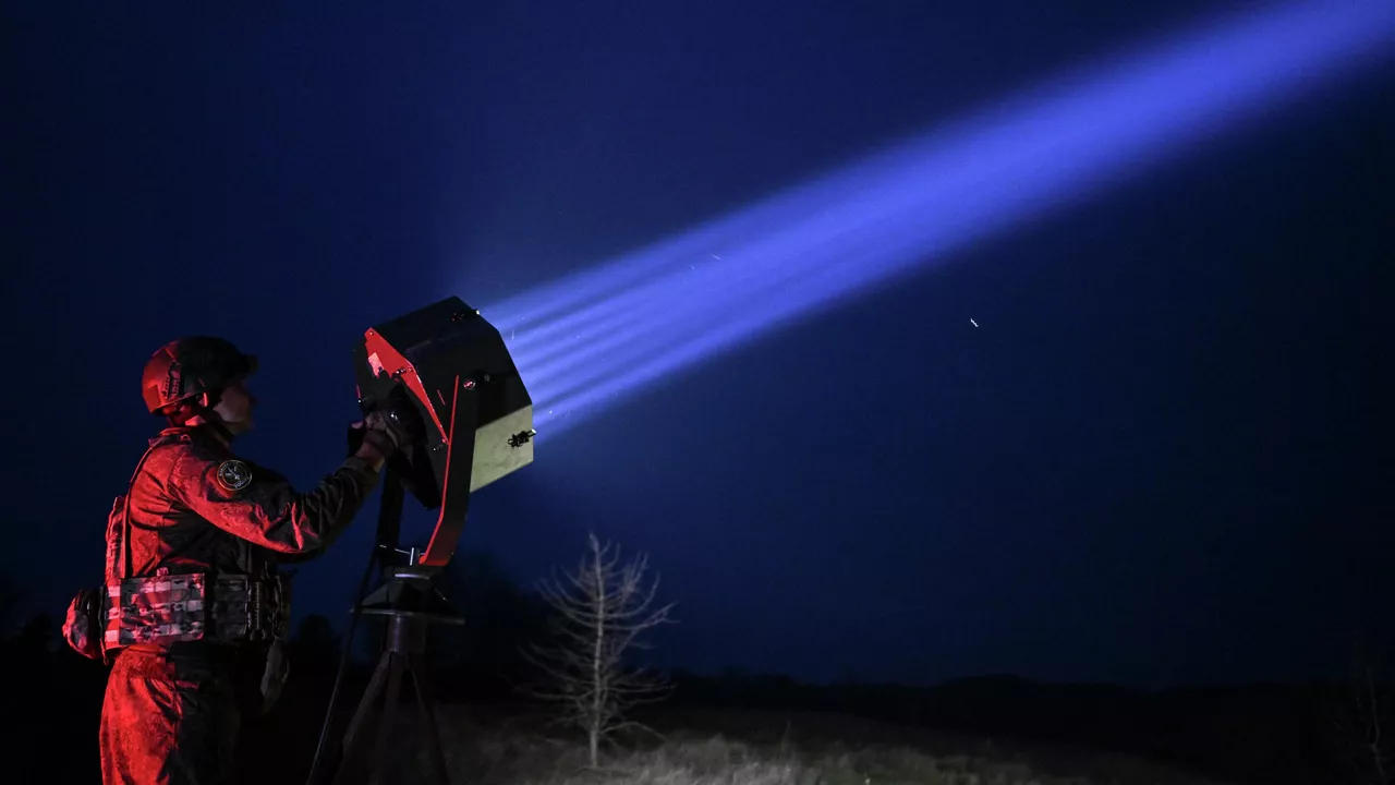 მედია - მოსკოვზე დრონებით შეტევა განხორციელდა, დედაქალაქში აფეთქებების ხმები ისმოდა