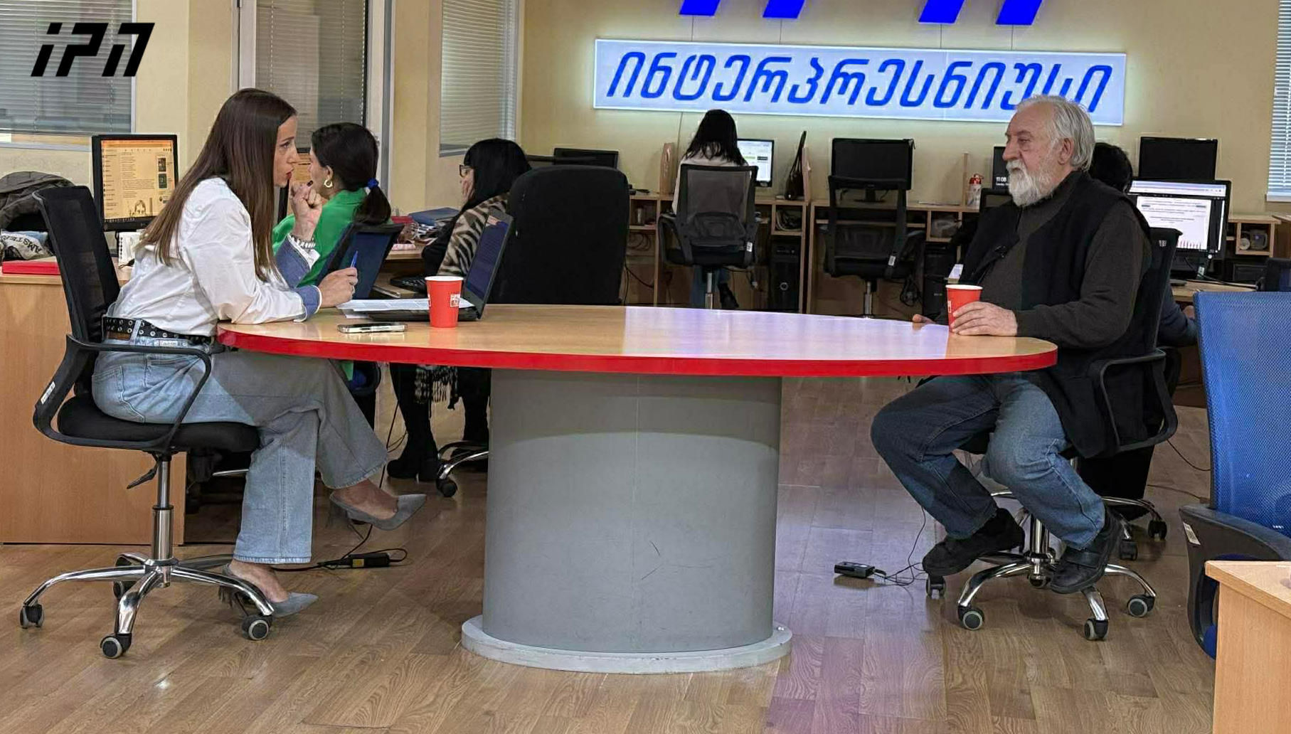 ვახტანგ ძაბირაძე - სალომე ზურაბიშვილმა თავისი როლის შესახებ გადაწყვეტილება უნდა მიიღოს, ხაზარაძე-ჯაფარიძის ნაკლები აქტიურობა კი შეიძლება ნიშნავდეს იმას, რომ რაღაც გეგმაზე ფიქრობენ, თუმცა არც იმას გამოვრიცხავ, პოლიტიკიდან გავიდნენ