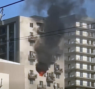 თბილისში, მეტროსადგურ ისანთან საცხოვრებელ კორპუსში გაჩენილი ხანძარი ლიკვიდირებულია