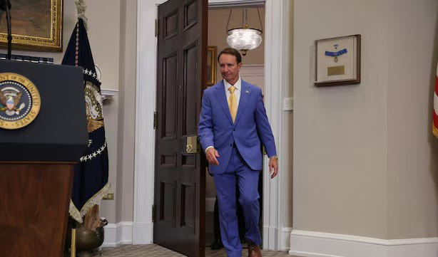 დონალდ ტრამპმა გრენლანდიაში სპეციალურ წარმომადგენლად ლუიზიანას გუბერნატორი დაასახელა