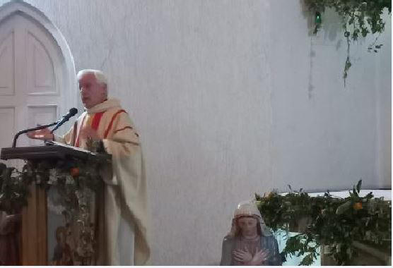 აჭარაში მცხოვრები კათოლიკეები შობას ბათუმის კათოლიკურ ეკლესიაში ზეიმობენ