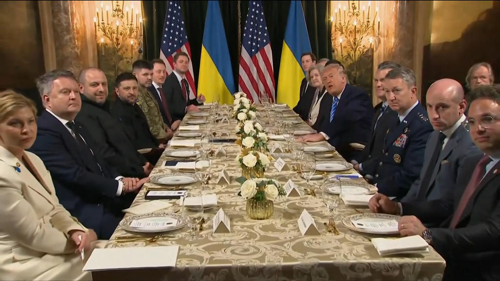 აშშ-ისა და უკრანის პრეზიდენტების შეხვედრა მიმდინარეობს