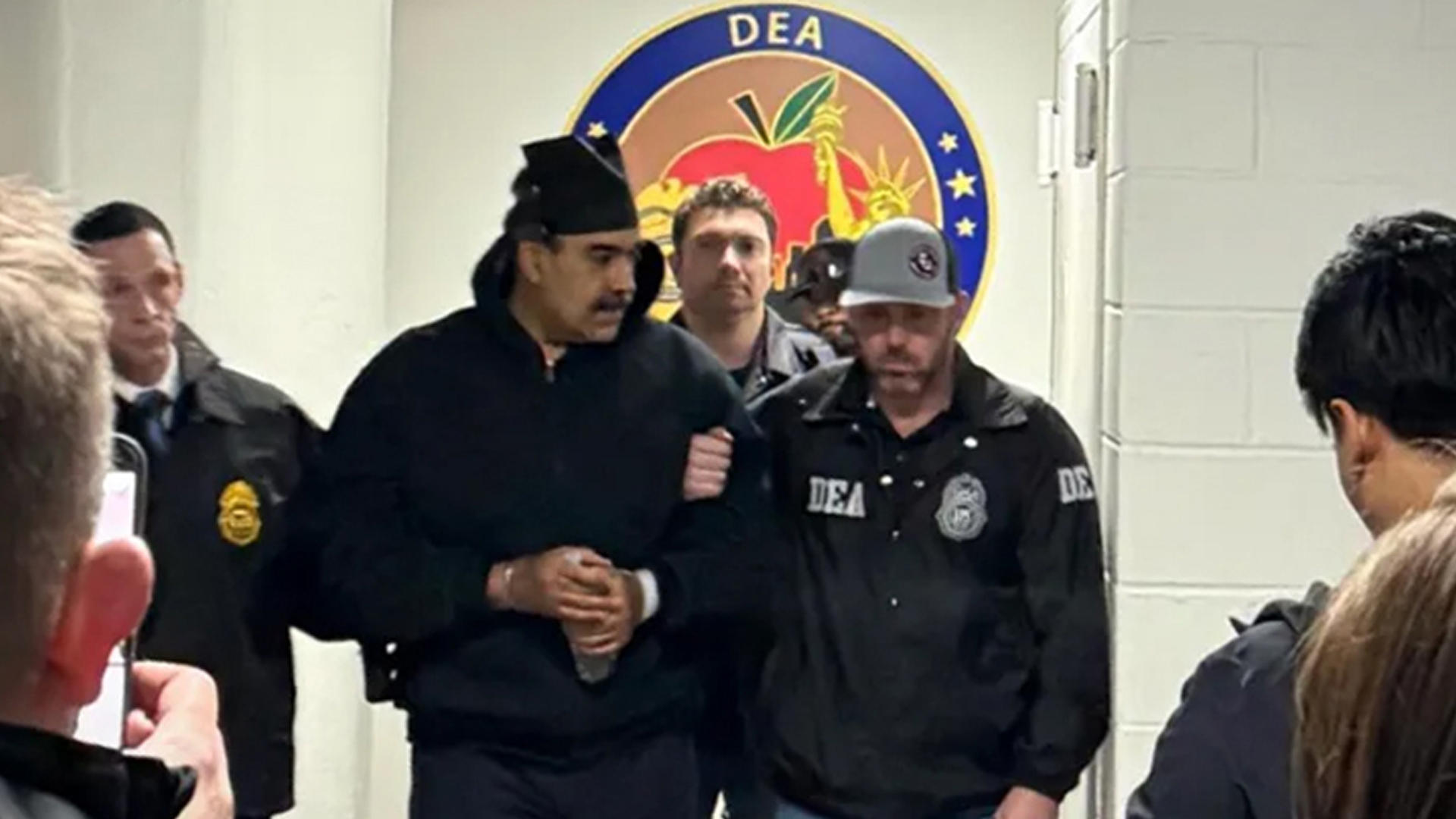 ნიკოლას მადურო ბრუკლინში, წინასწარი დაკავების იზოლატორში გადაიყვანეს