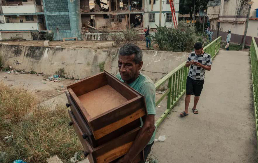 The New York Times - ვენესუელელი მაღალჩინოსნის განცხადებით, აშშ-ის თავდასხმის შედეგად სულ მცირე 40 ადამიანი დაიღუპა