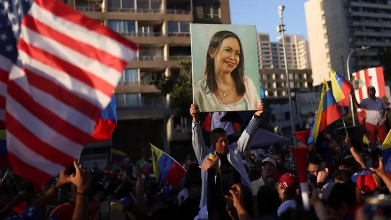 ვენესუელას ოპოზიციის დევნილი ლიდერის განცხადებით, ქვეყანაში რაც შეიძლება მალე დაბრუნებას გეგმავს