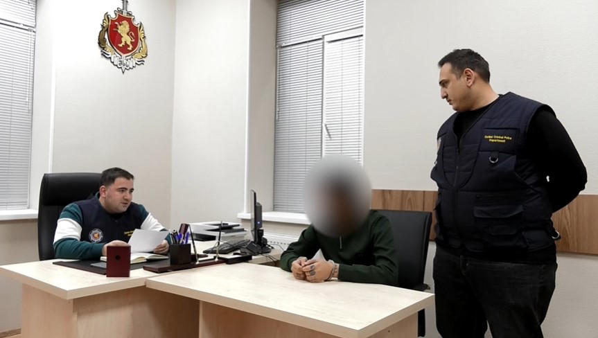 სამართალდამცავებმა ბათუმში ძებნილი პირი დააკავეს