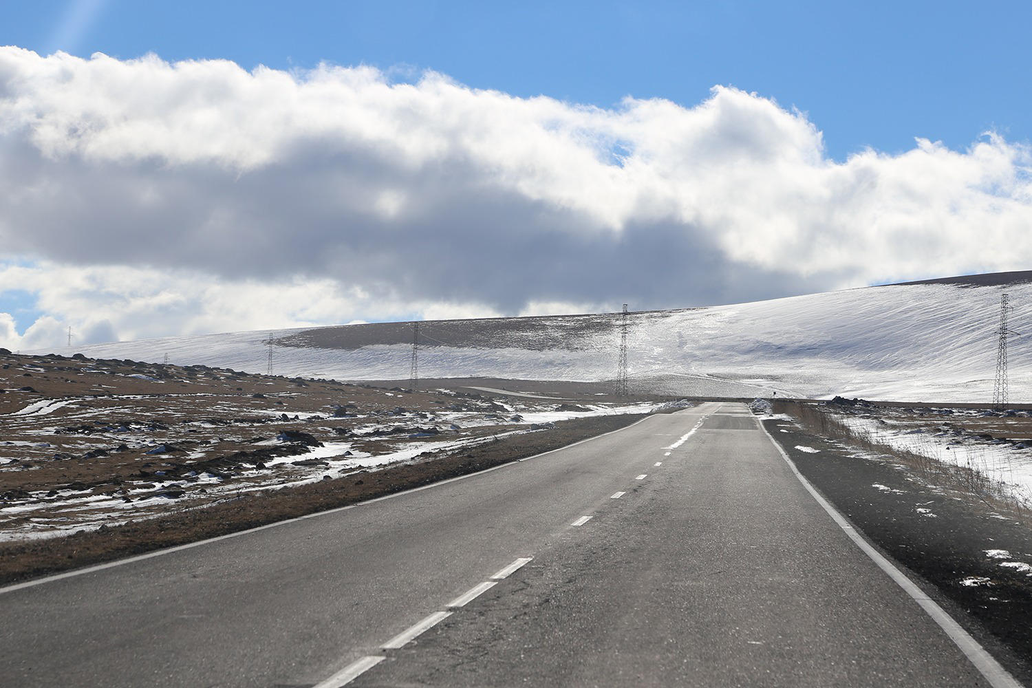 აიაზმა-ნინოწმინდას მონაკვეთზე მისაბმელიანი და ნახევრადმისაბმელიანი ავტოტრანსპორტის მოძრაობა აღდგა