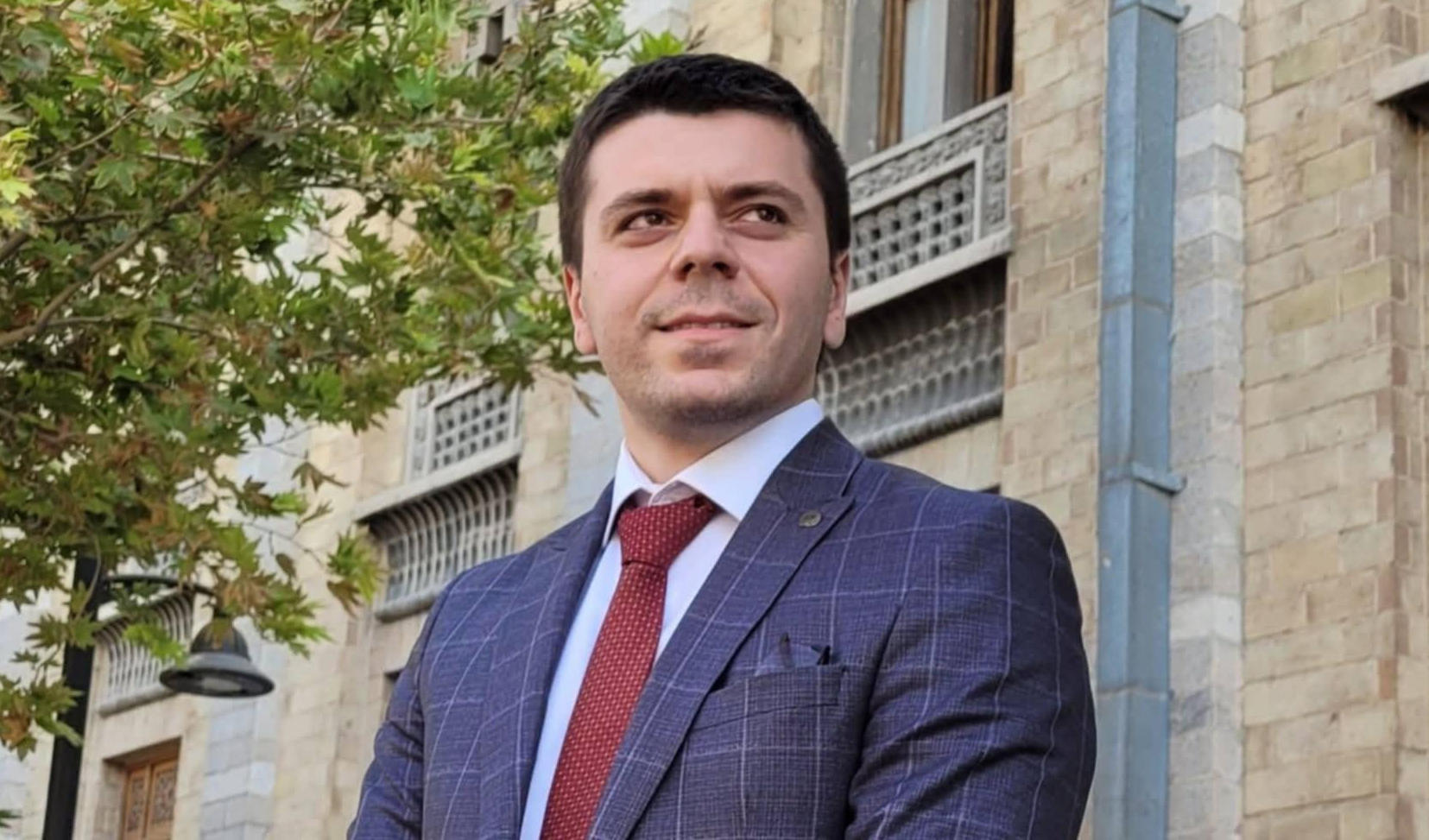 ბაკო ხელაძე - ირანში ისლამური რესპუბლიკის ყოფნა არ ყოფნის საკითხი წყდება