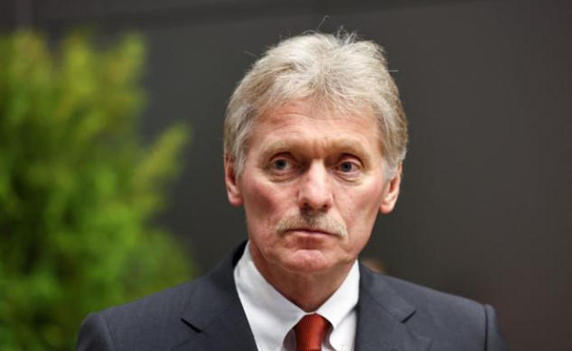 დიმიტრი პესკოვის განცხადებით, კრემლი ეთანხმება დონალდ ტრამპის პოზიციას, რომ ზელენსკი სამშვიდობო პროცესს აფერხებს