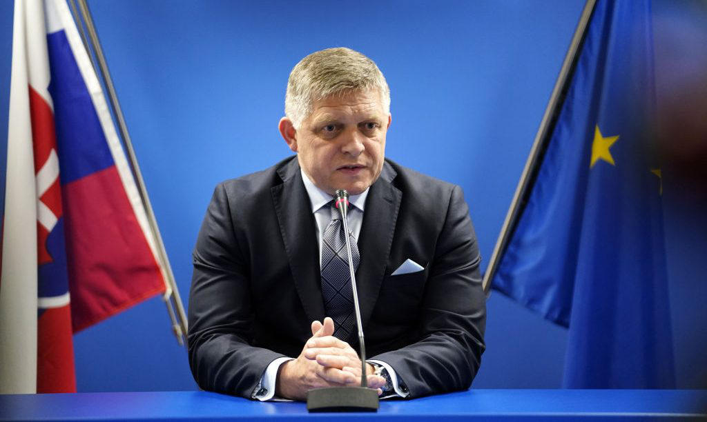 Euractiv - რობერტ ფიცო დღეს დონალდ ტრამპს შეხვდება