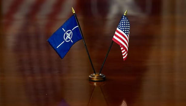 Reuters - აშშ ნატო-ს სამეთაურო ცენტრებში თანამშრომლების რაოდენობას ამცირებს