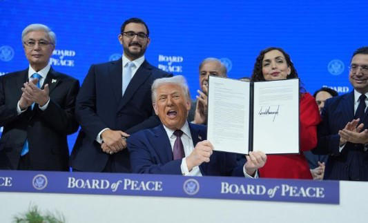 დონალდ ტრამპმა „მშვიდობის საბჭოს“ წესდებას ხელი მოაწერა