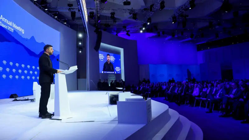 ვოლოდიმირ ზელენსკი - ნამდვილ გლობალურ ძალად გახდომის ნაცვლად, ევროპა პატარა და საშუალო ძალების ლამაზ, მაგრამ ფრაგმენტირებულ კალეიდოსკოპად რჩება - ზოგიერთი ევროპელი ლიდერი ევროპიდან არის, მაგრამ არ არის ყოველთვის ევროპის მხარეს