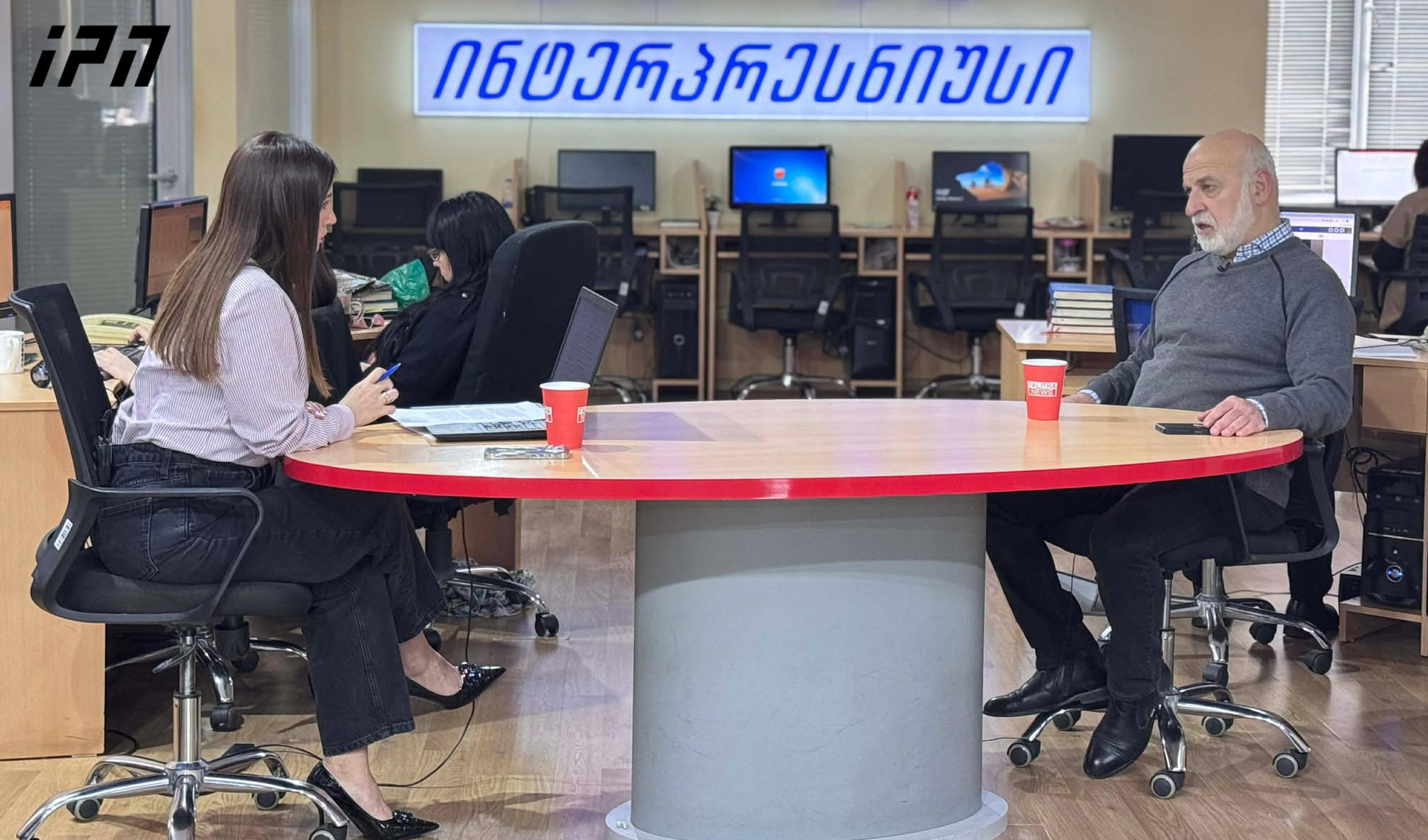 ვალერი ჩეჩელაშვილი - რეგიონში რუსეთის გავლენები სუსტდება, სომხეთი და აზერბაიჯანი ხელიდან ეცლება, რჩება მარტო საქართველო, ამიტომ ჩვენზე შემოტევისთვის მოსკოვის მოტივაცია იზრდება - რუსეთს ამისთვის ბევრი რესურსი არ დასჭირდება