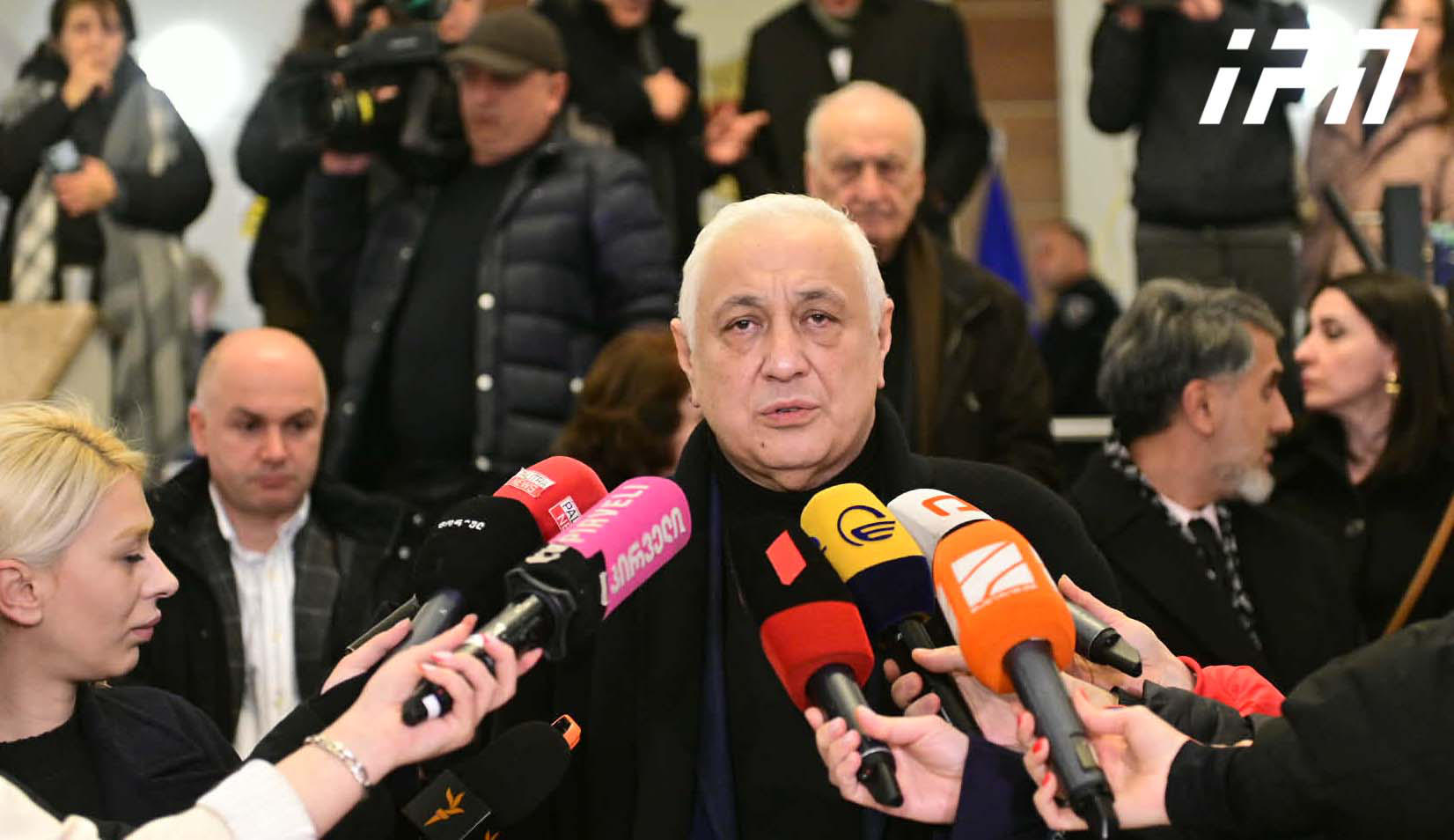 დავით გურგენიძე - ბატონი გივი მიქანაძისა და პრემიერისადმი ჩვენი თხოვნაა, შეიქმნას კოლეგიალური ჯგუფი ორივე უნივერსიტეტიდან, რომელიც იმსჯელებს თუ როგორი იქნება ეს რეფორმა, სად მივალთ და რას მოგვიტანს