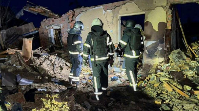 დონეცკზე რუსების თავდასხმას ქალი და 10 წლის ბავშვი ემსხვერპლნენ