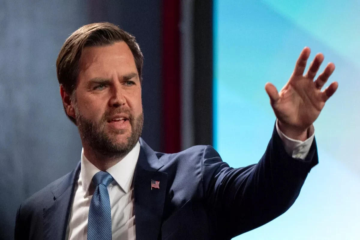 ჯეი დი ვენსი დღეს აზერბაიჯანს ეწვევა