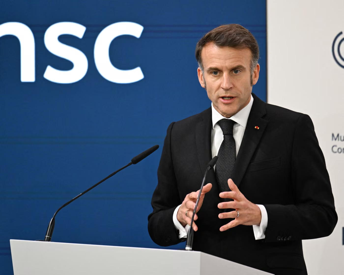 ემანუელ მაკრონი - მშვიდობა ევროპელების გარეშე არ იქნება - თუ გსურთ, შეგიძლიათ მოლაპარაკება ევროპელების გარეშე, მაგრამ ეს არ მოიტანს მშვიდობას მოლაპარაკების მაგიდასთან