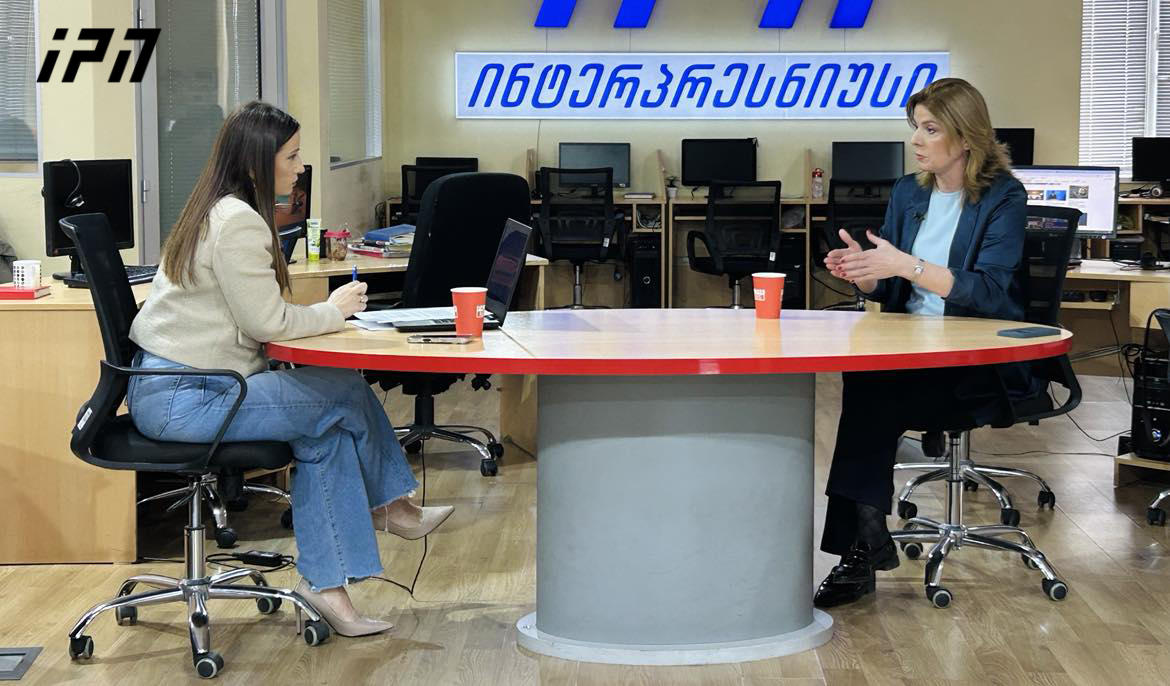 რუსუდან თევზაძე - სად არის შრომის ბაზრის ანალიზი, რასაც რეფორმა ეფუძნება? დარწმუნებული ვარ, ერთი ფურცლის ნაგლეჯიც არ არსებობს! - რაც არ უნდა ბევრი მიმართულება დაუტოვონ თსუ-ს, იქ პოლიტიკურ-პარტიული ძალის კონცენტრაცია იზრდება