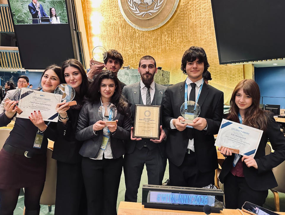 ბაქსვუდის სკოლის წარმატება WIMUN New York 2026-ზე: ექვსი გამარჯვებული და საუკეთესო დელეგაციის ტიტული