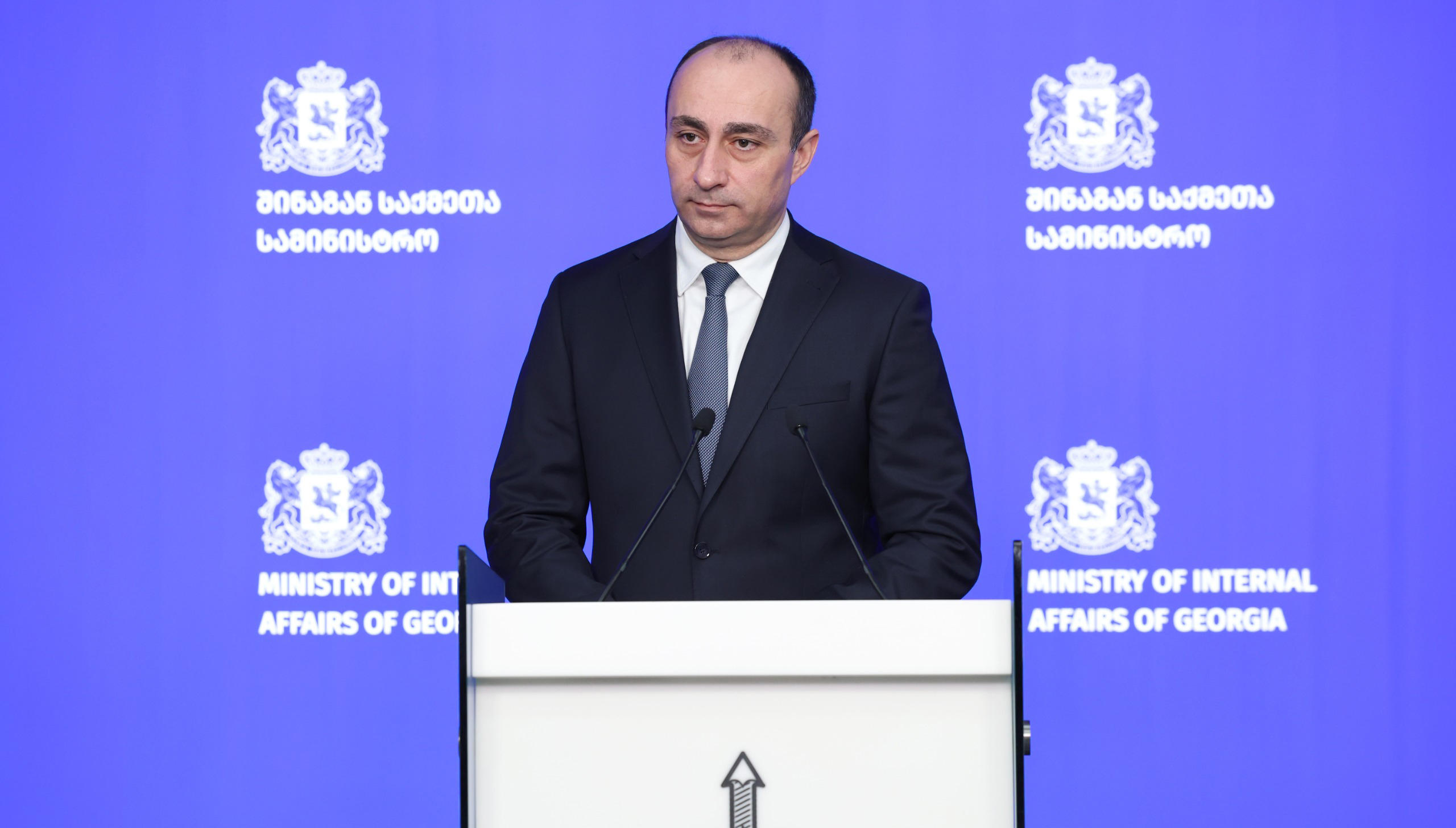 შსს-მ ბოლო 48 საათში ქვეყნის მასშტაბით ორგანიზებულ დანაშაულში მონაწილე 97 პირი, მათ შორის ნარკორეალიზაციასა და ნარკოდანაშაულებრივ სქემაში ჩართული 81 ადამიანი დააკავა