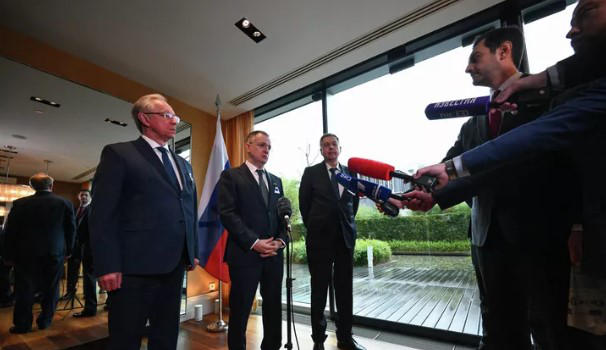 ჟენევაში უკრაინის, აშშ-სა და რუსეთის წარმომადგენლებს შორის მოლაპარაკებები დასრულდა