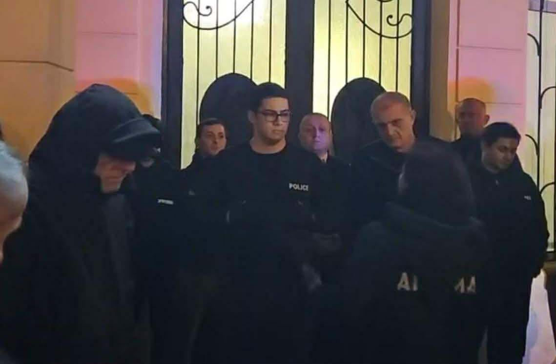 ბათუმის საქალაქო სასამართლოსთან ხმაური იყო