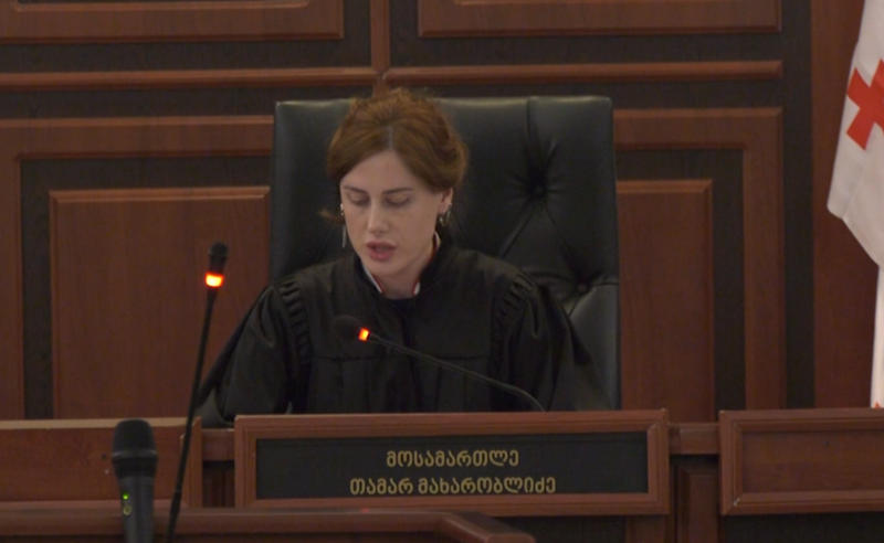მოსამართლე თამარ მახარობლიძემ იმ მიზეზით, რომ დარბაზში მყოფი პირები წესრიგს არ იცავდნენ, ე.წ. საბოტაჟის საქმესთან დაკავშირებული პროცესი სრულად დახურა