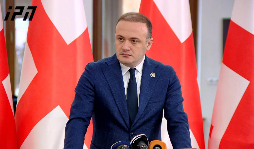 ირაკლი ზარქუა - ზელენსკის ჩვენთან მოკრძალებით საუბარი მოუწევს - ის იძულებული გახდა, რომ ჯერ შეხვედრა ეთხოვა და შემდეგ მისულიყო ირაკლი კობახიძესთან - ასე დაემართება ყველა უთავმოყვარეო, უავტორიტეტო და ხელოვნურად დასმულ „ლიდერს“