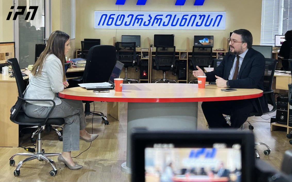 თაზო დათუნაშვილი - პირდაპირ თქვან, რომ უნდათ ევროკავშირიდან საქართველოს კანდიდატობა გამოიწვიონ! – თუ ევროკავშირი ასე გეზიზღება, ამბობ, რომ ევროკავშირი ჩამოიქცა, ჩადი ბრიუსელში, კანდიდატურა გამოიტანე და ამას ხალხმა უპასუხოს!