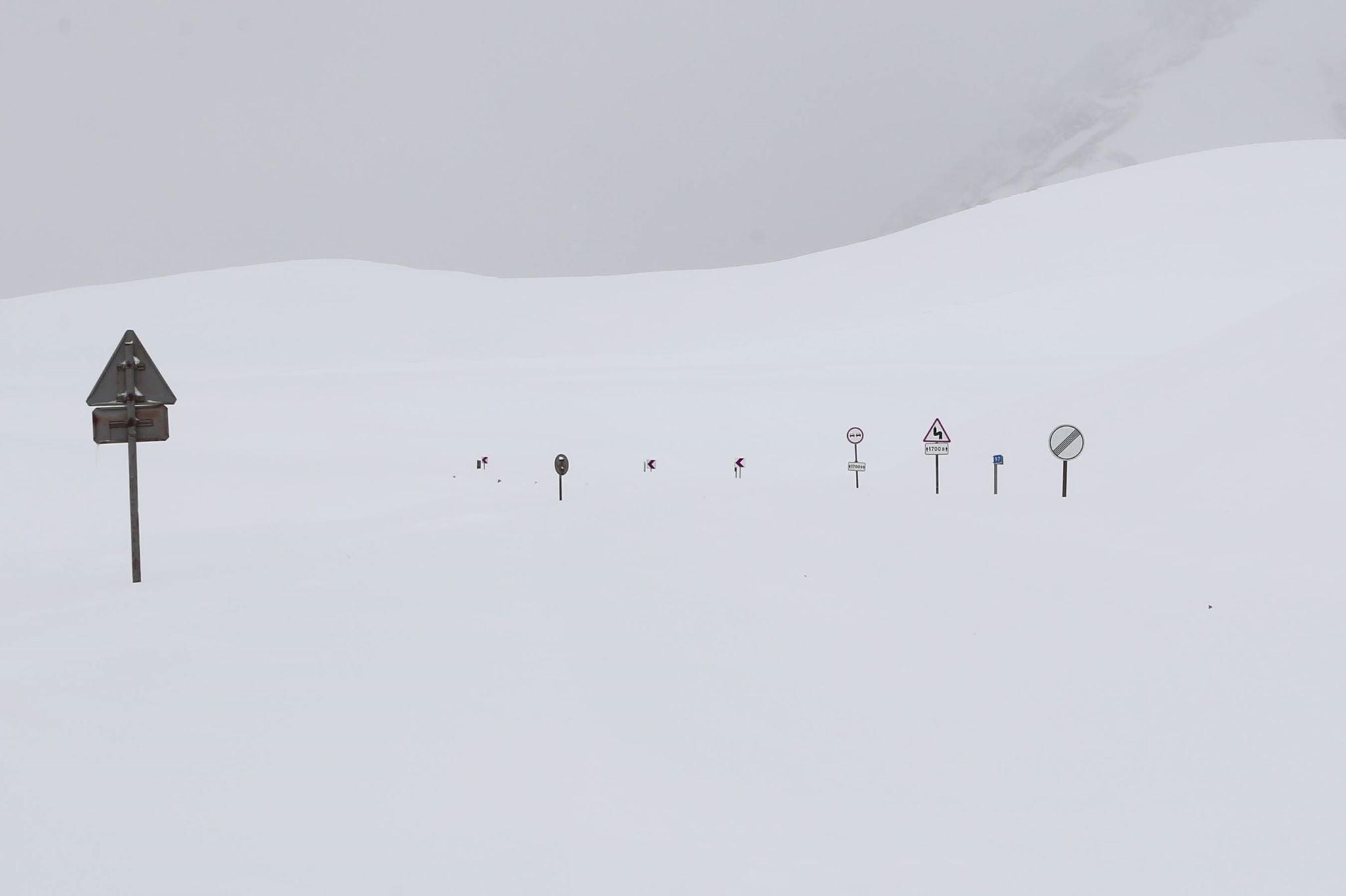 მლეთა -კობის მონაკვეთზე ავტოტრანსპორტის მოძრაობა აკრძალულია