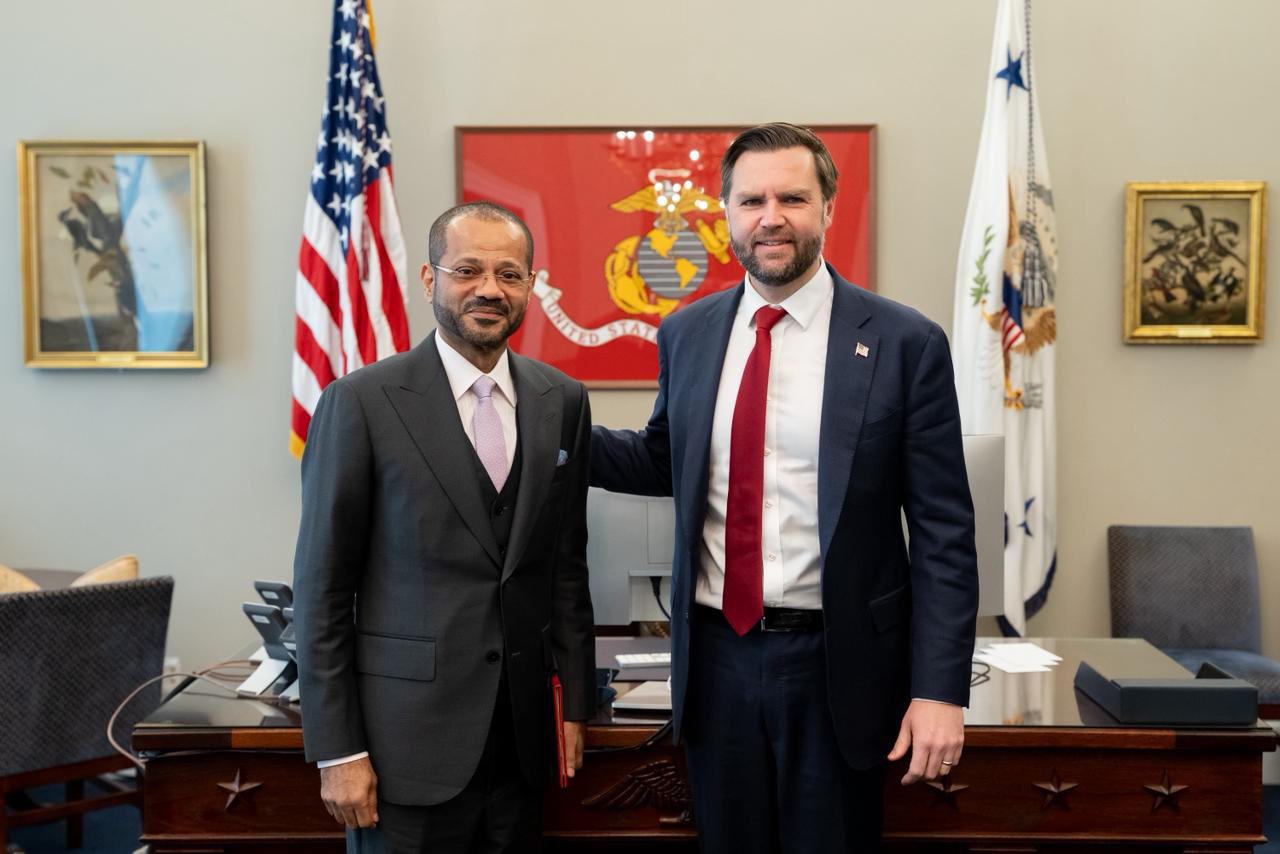 ომანის საგარეო საქმეთა მინისტრი - ჯეი დი ვენსს აშშ-სა და ირანს შორის მიმდინარე მოლაპარაკებებში მიღწეული პროგრესის დეტალები გავუზიარე