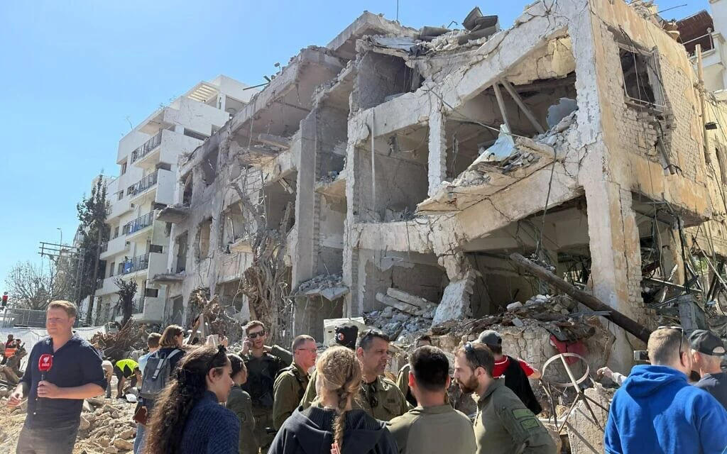 The Times of Israel - ისრაელში ირანული ბალისტიკური რაკეტებით განხორციელებული თავდასხმის შედეგად 20-ზე მეტი ადამიანი დაშავდა