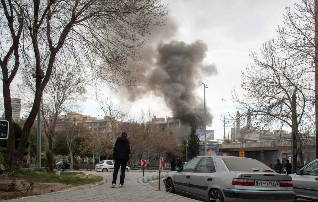 მედია - ისრაელმა დაარტყა ირანის ექსპერტთა ასამბლეის შენობას მაშინ, როდესაც მისი წევრები ახალი უზენაესი ლიდერის ასარჩევად იკრიბებოდნენ